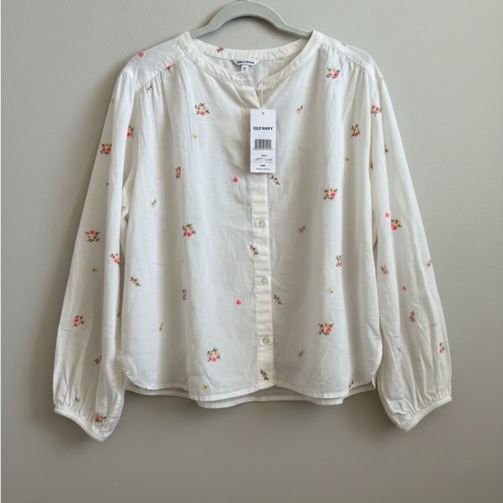 NWT Old Navy Floral Embroidered Peasant Blouse - Poetcore Romantic- size Medium - Picture 2 of 8